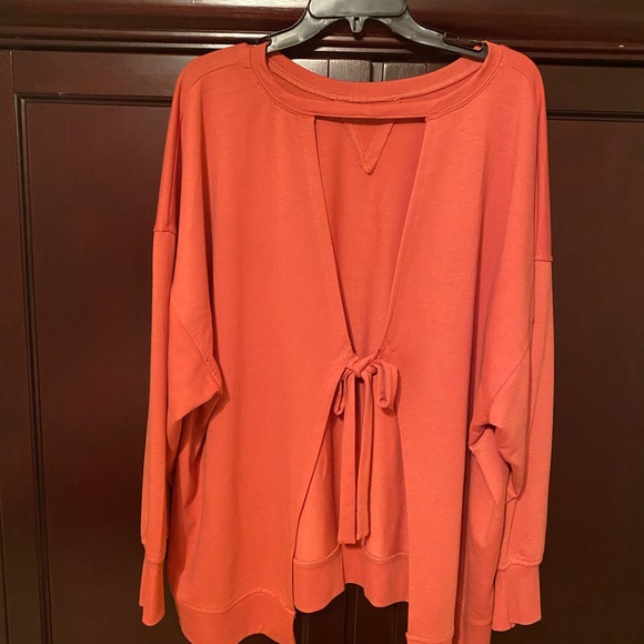 Eloquii Tie Back Sweatshirt - Picture 3 of 4